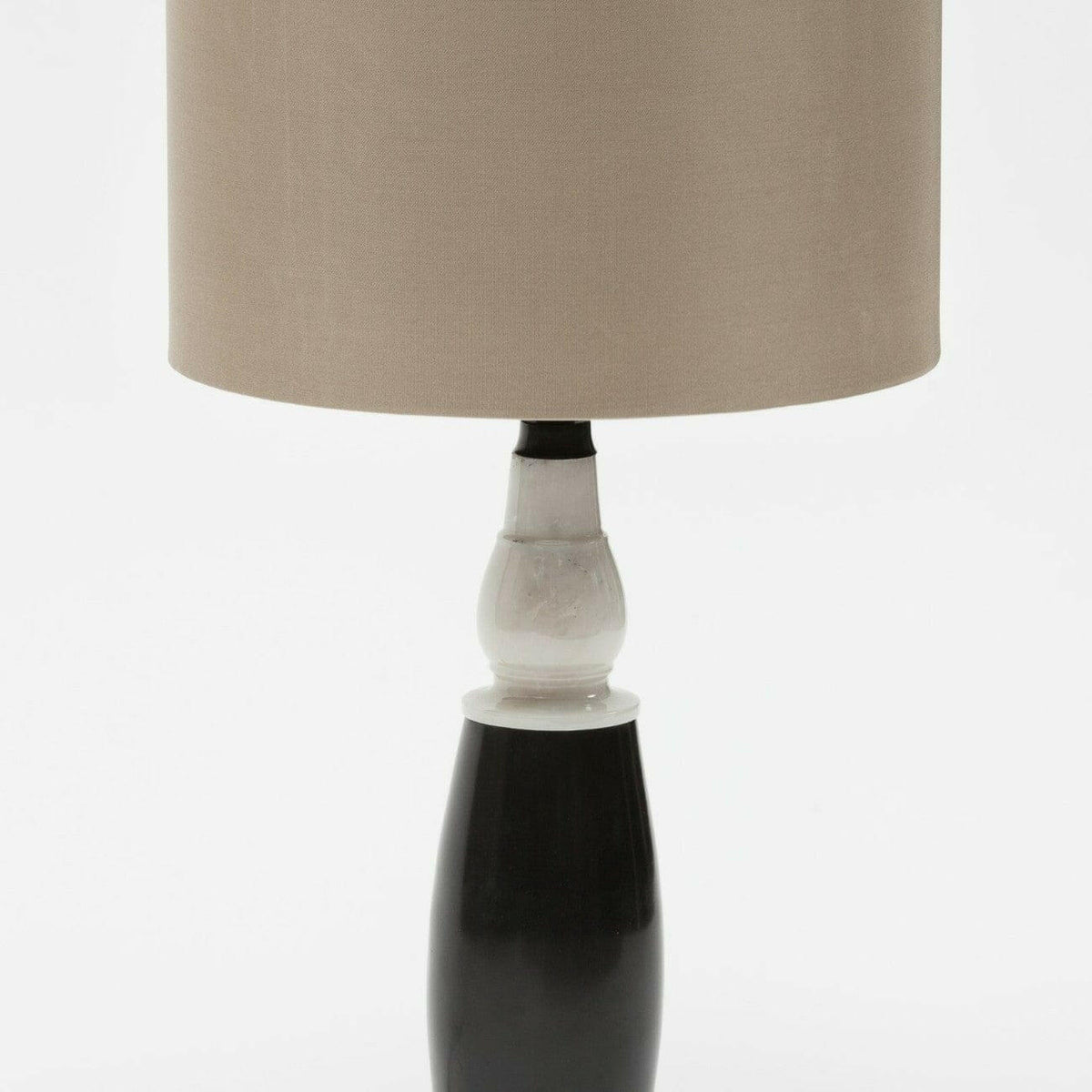Portico Lamp Bronze Nera.