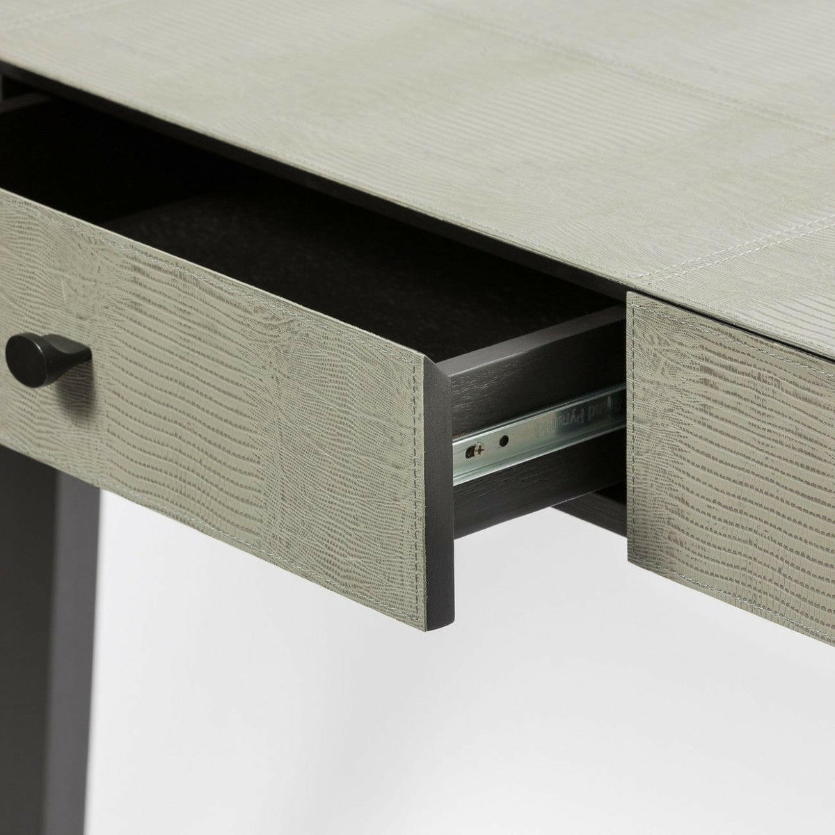 Slim Jim Console Lizard Leather.