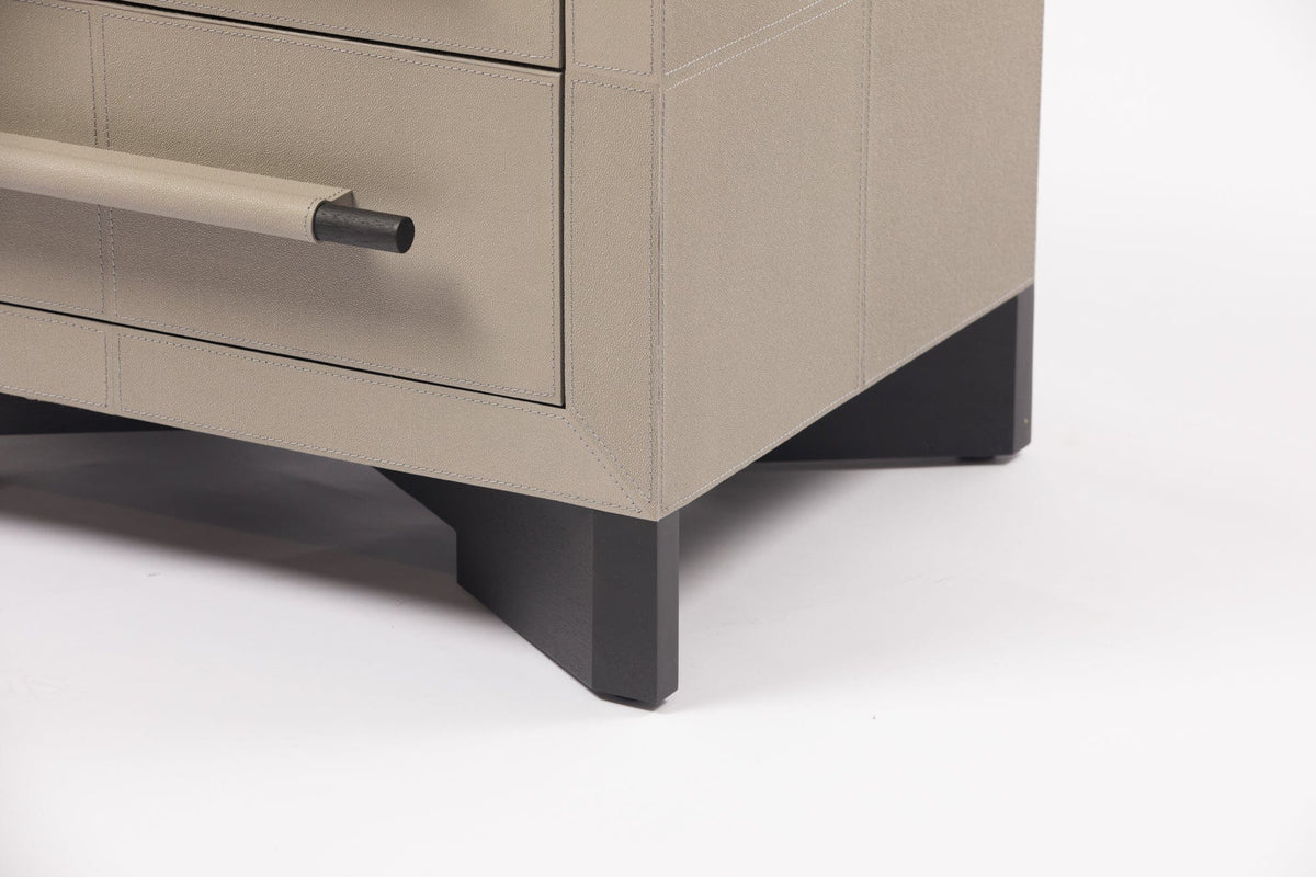 Eccotrading Design London Sleeping Arlington Low Chest French Grey Leather House of Isabella UK