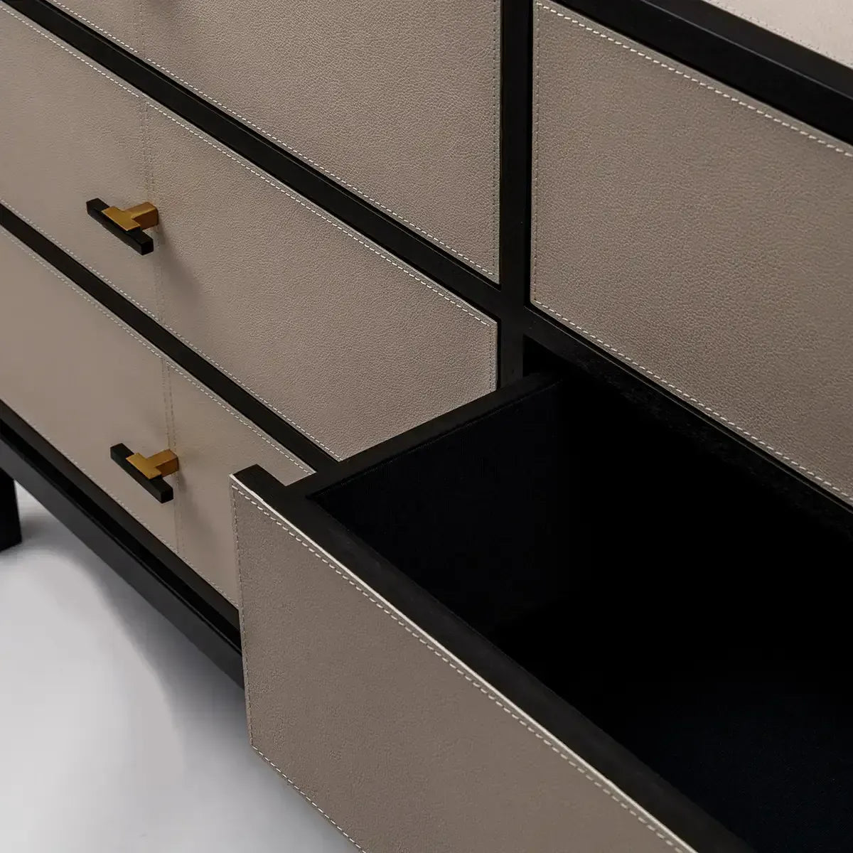 Eccotrading Design London Sleeping Bertie 6 Drawer Chest Grey Shagreen Leather House of Isabella UK
