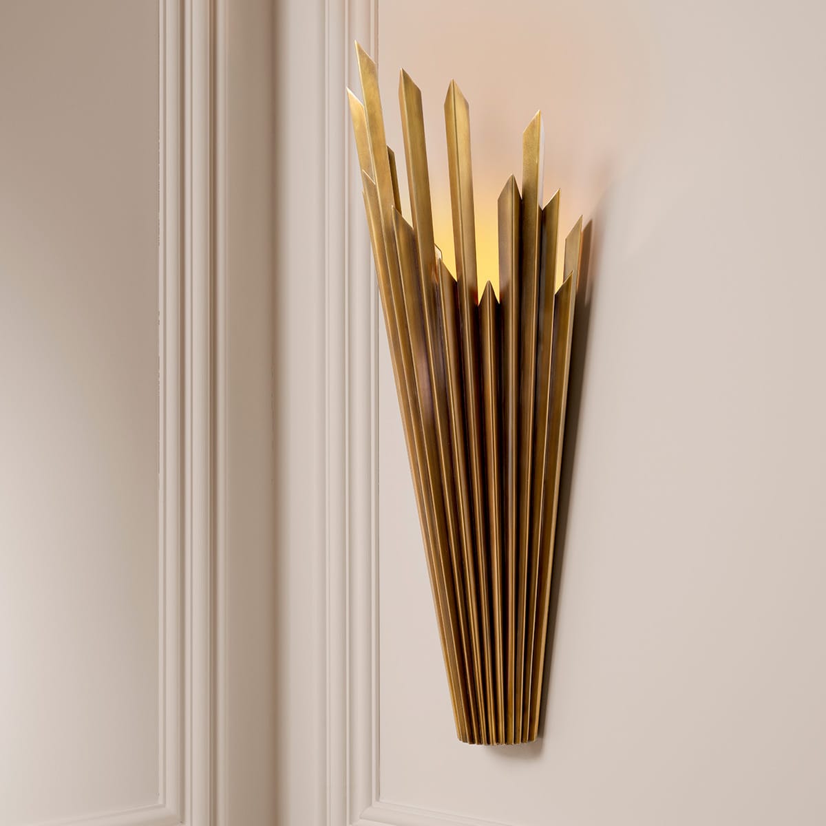 Eichholtz Lighting Wall Lamp Celestia House of Isabella UK