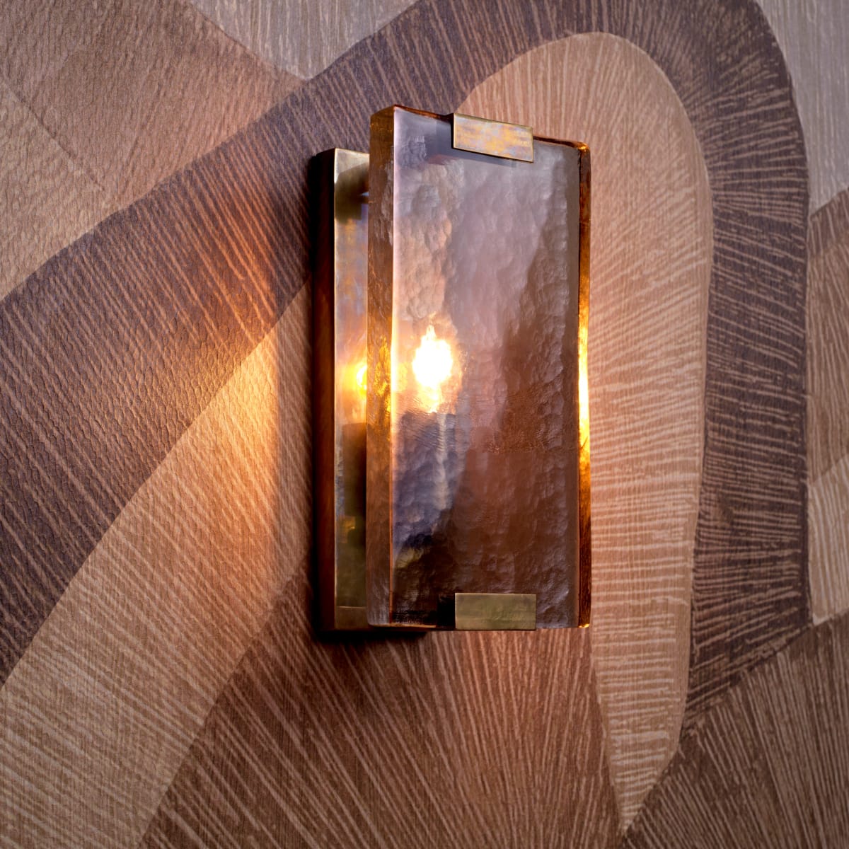 Eichholtz Lighting Wall Lamp James House of Isabella UK