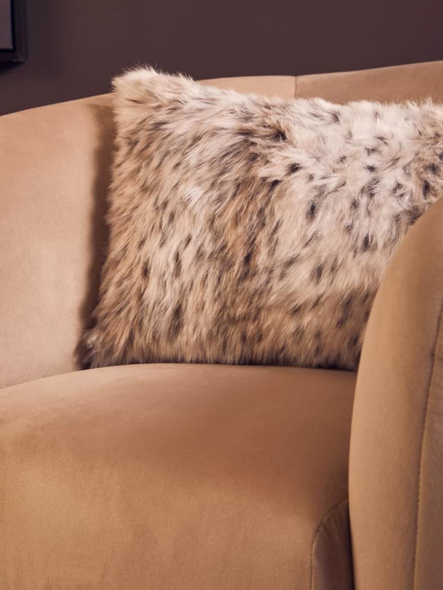Esperance Accessories Bosie Lamina Animal Print Rectangular Fur Cushion House of Isabella UK