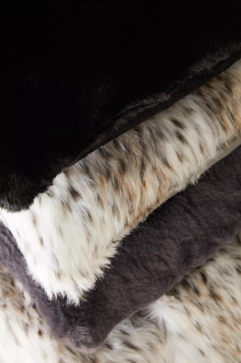 Esperance Accessories Bosie Lamina Black Square Fur Cushion House of Isabella UK