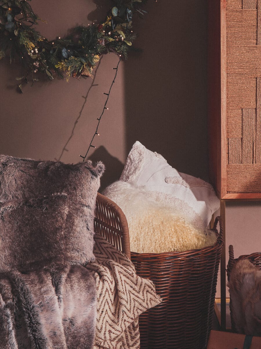 Esperance Accessories Bosie Lamina Mocha Ombre Fur Throw House of Isabella UK