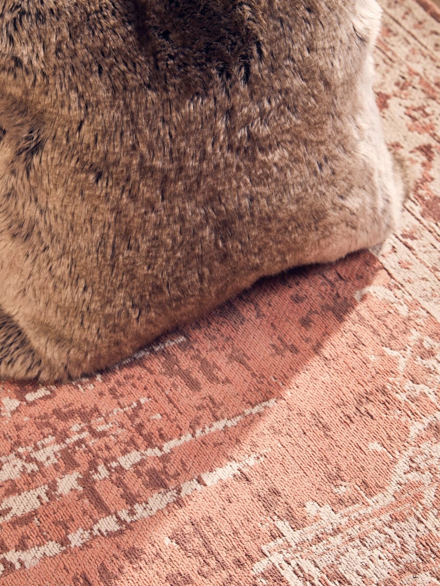 Esperance Accessories Bosie Lamina Mocha Ombre Square Fur Cushion House of Isabella UK
