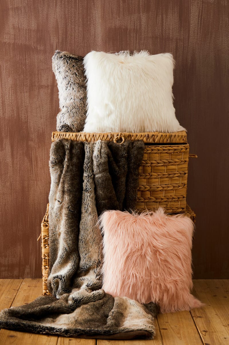 Esperance Accessories Bosie Lamina Mocha Ombre Square Fur Cushion House of Isabella UK