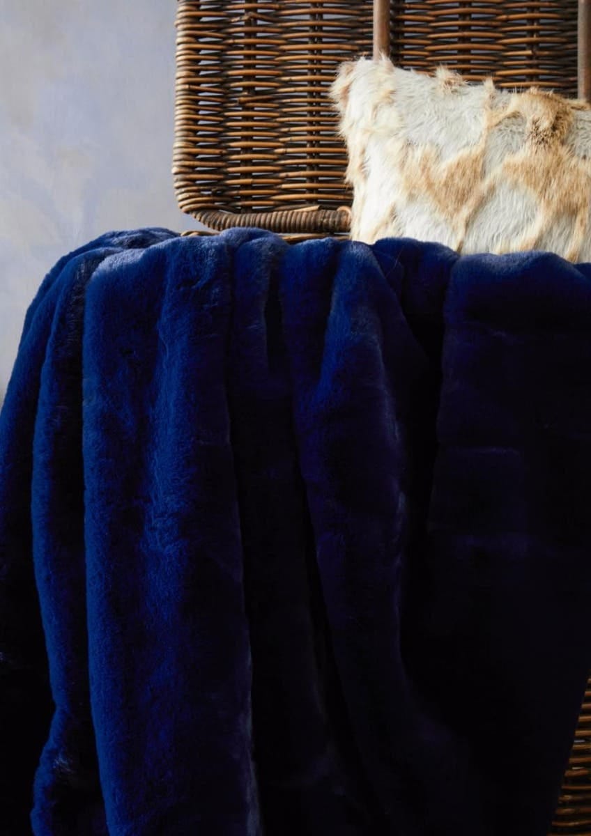 Esperance Accessories Bosie Lamina Navy Blue Throw House of Isabella UK