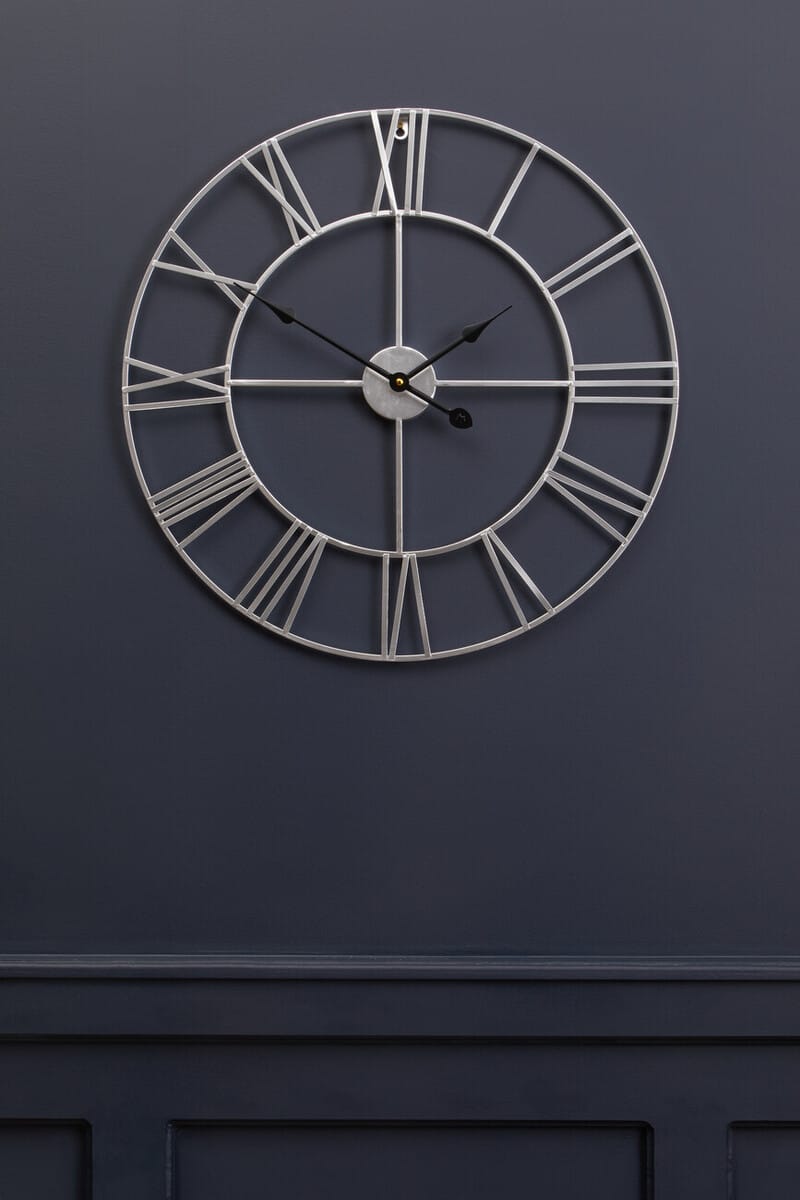 Esperance Accessories Genova 60cm Dia Silver Metal Roman Numeral Wall Clock House of Isabella UK