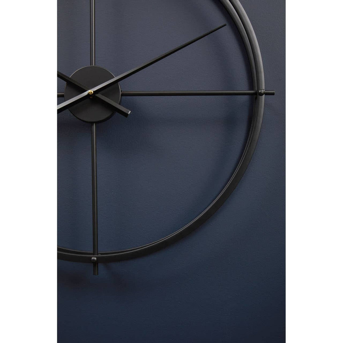 Esperance Accessories Kent 60cm Dia Large Black Finish Wall Clock House of Isabella UK