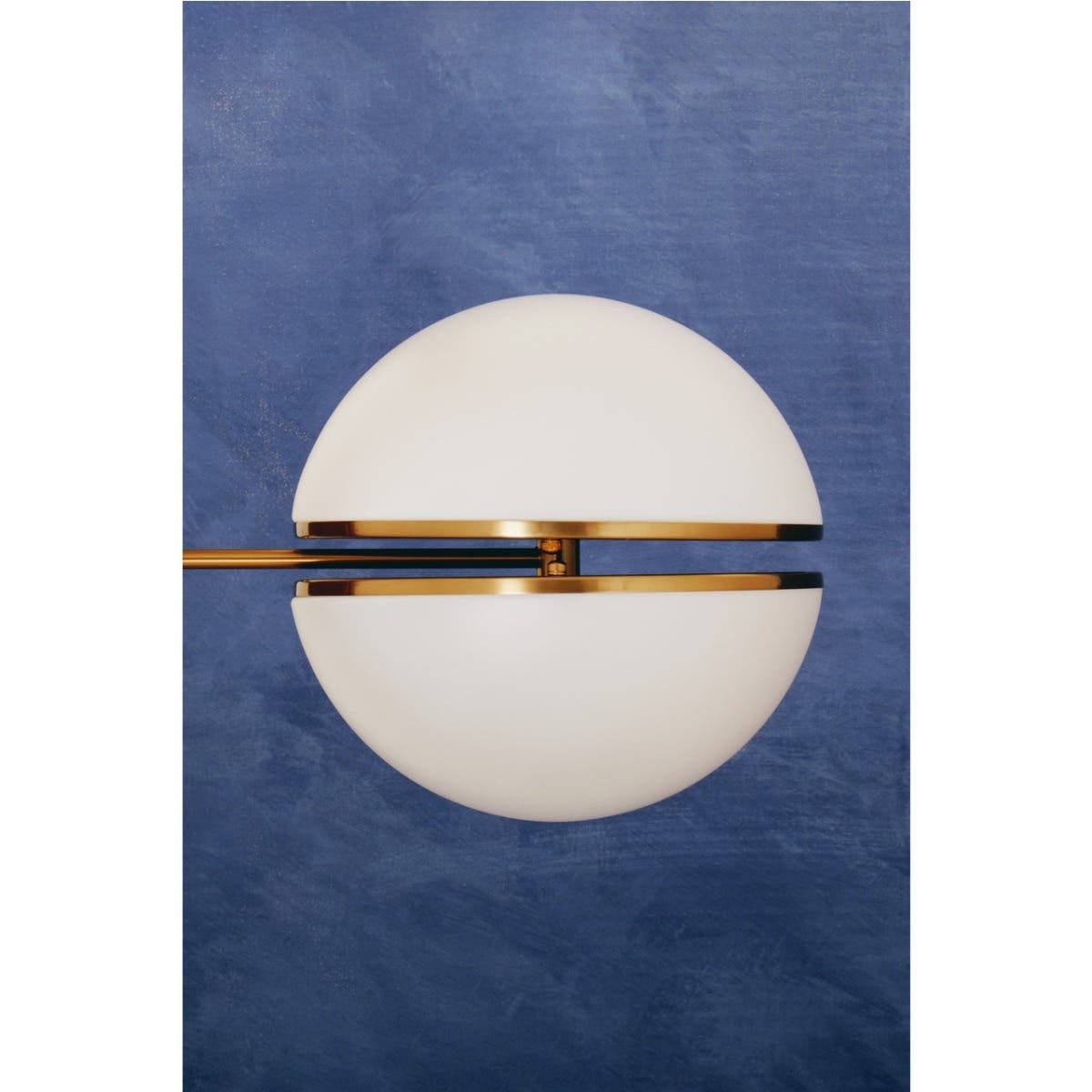 Esperance Lighting Abira Brushed Brass Ball Wall Light House of Isabella UK