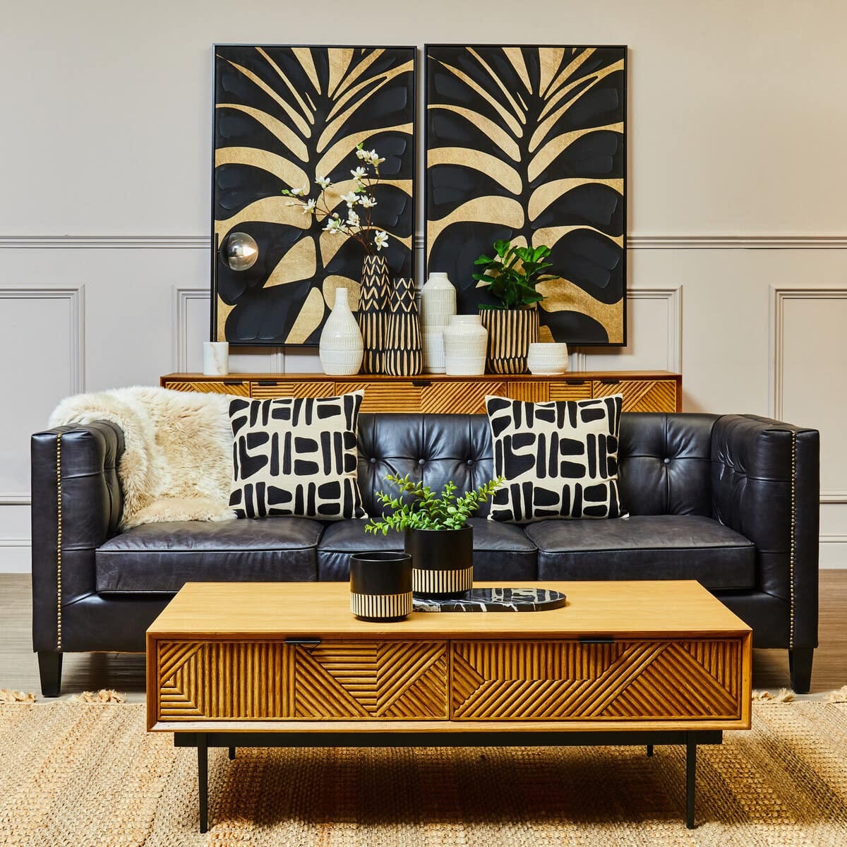 Esperance Living King Three Seater Modern Chesterfield Black Leather Sofa House of Isabella UK
