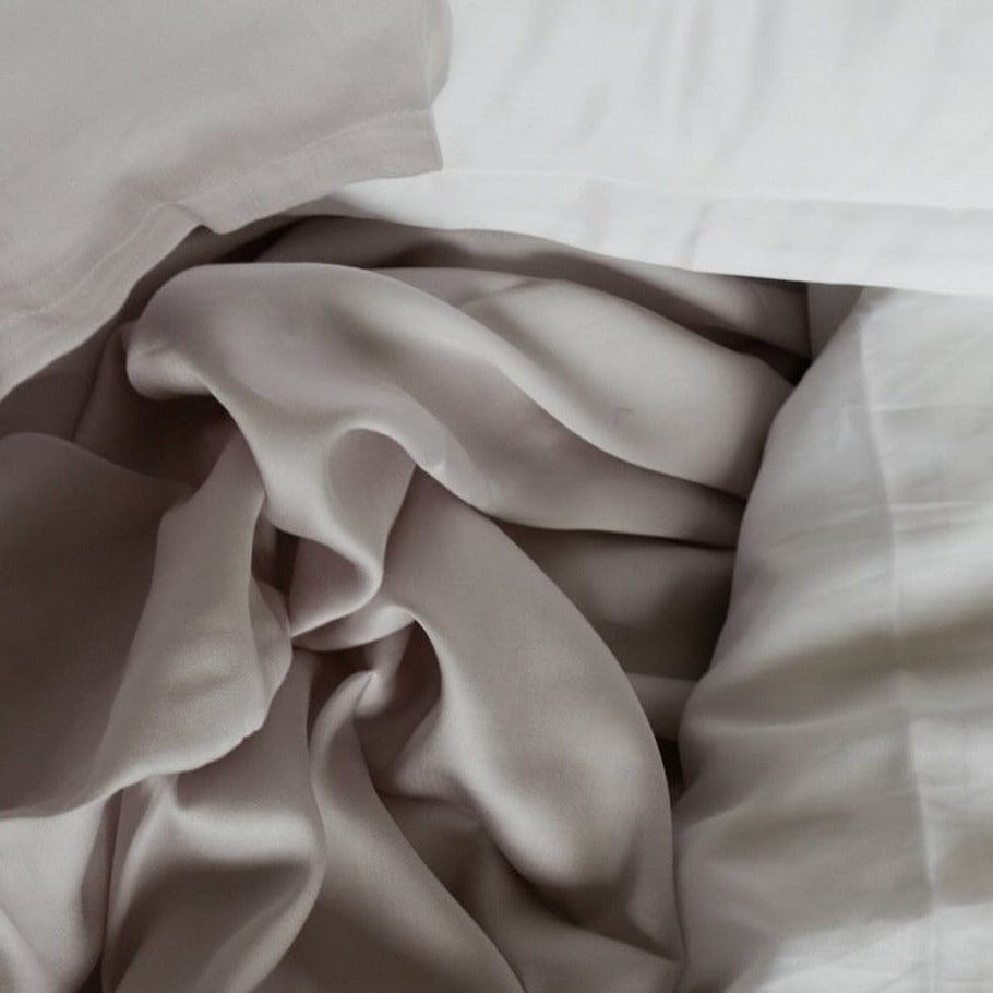 Ethical Bedding™ Bed Sheets King / Grey Flat Sheet in Grey (Eucalyptus Silk) House of Isabella UK