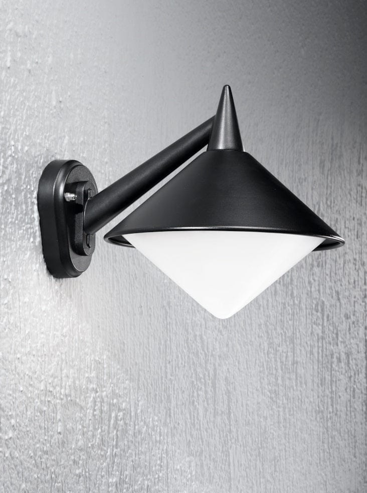 Franklite Lighting Sera exterior 1 light Wal l Bracket House of Isabella UK