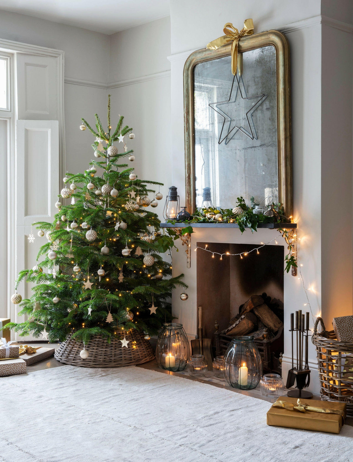 Christmas Tree Skirt - Large.
