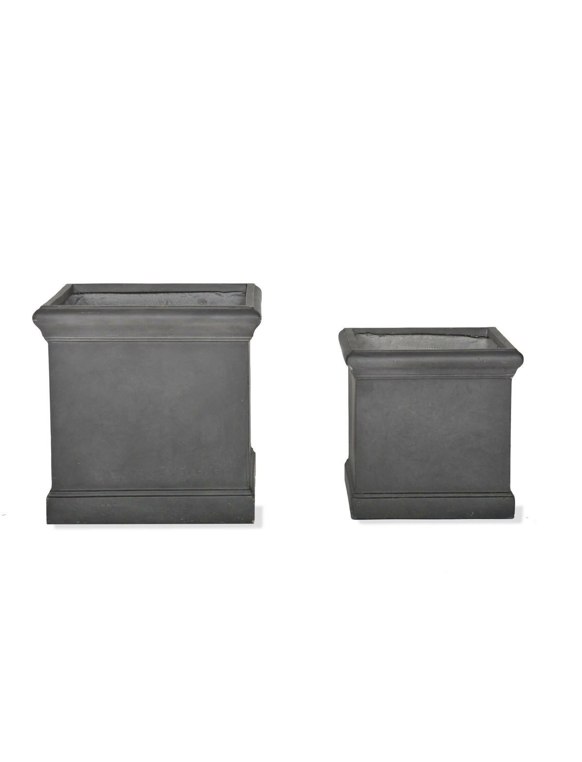 Set of 2 Boxgrove Planters.