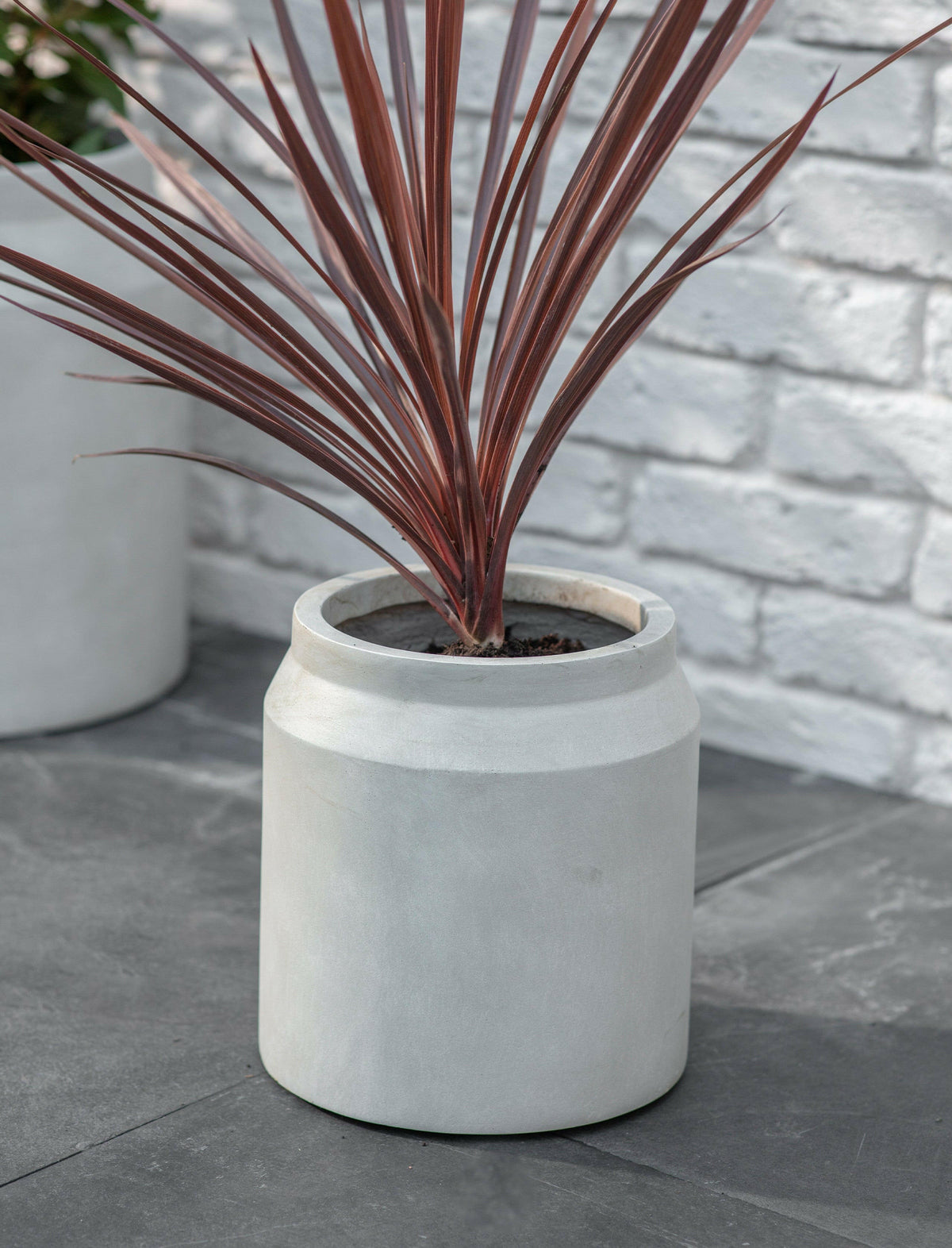 Set of 2 Draycott Planters - Limestone.