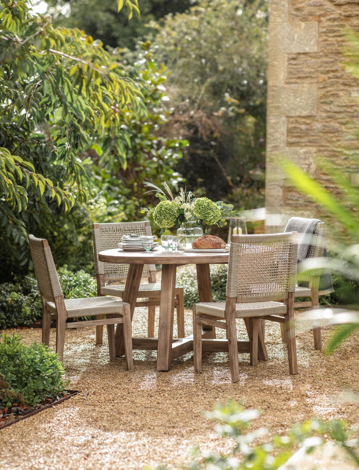 Garden Trading Dining Chilford Solid Wood Round Dining Table Natural House of Isabella UK