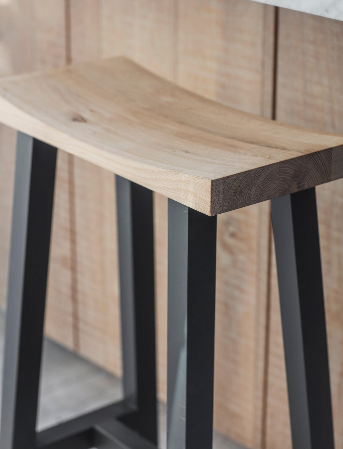 Garden Trading Dining Clockhouse Bar Stool Carbon & Natural House of Isabella UK