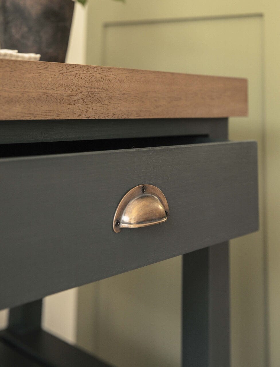 Garden Trading Dining Walcote Butchers Block Forest Green Wood House of Isabella UK