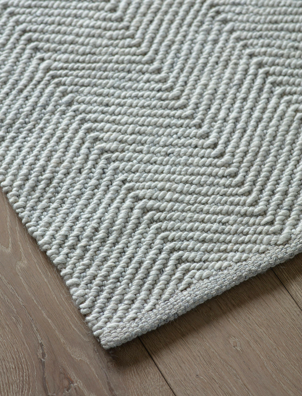 Ampney Rug - 200x300cm.