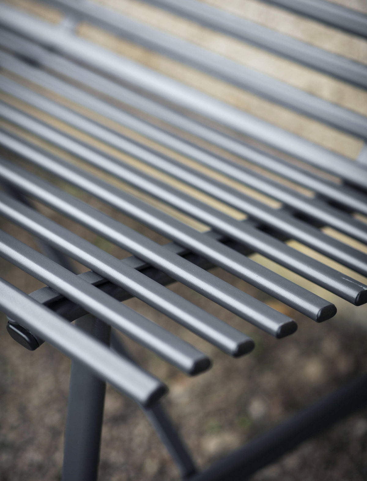 Richmond Bench - Carbon.