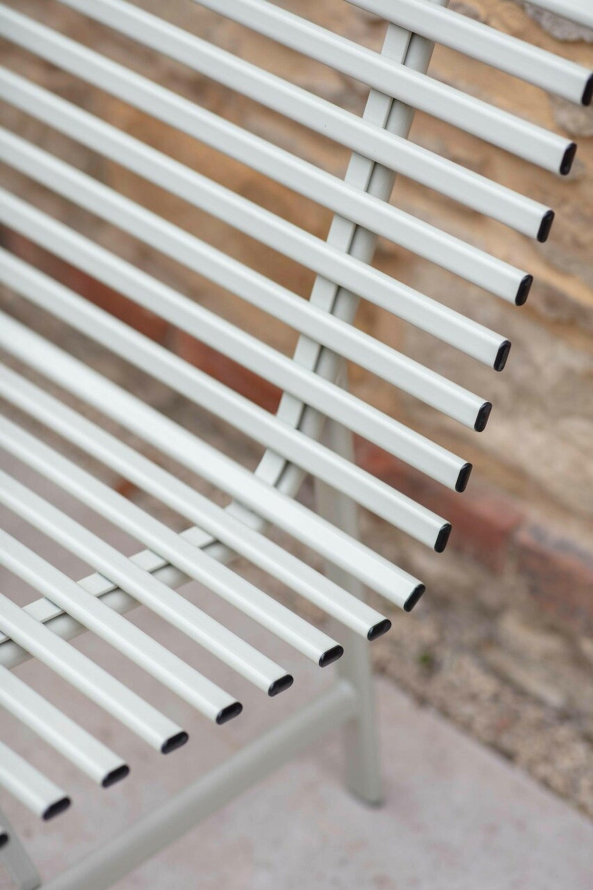 Richmond Bench - Clay.