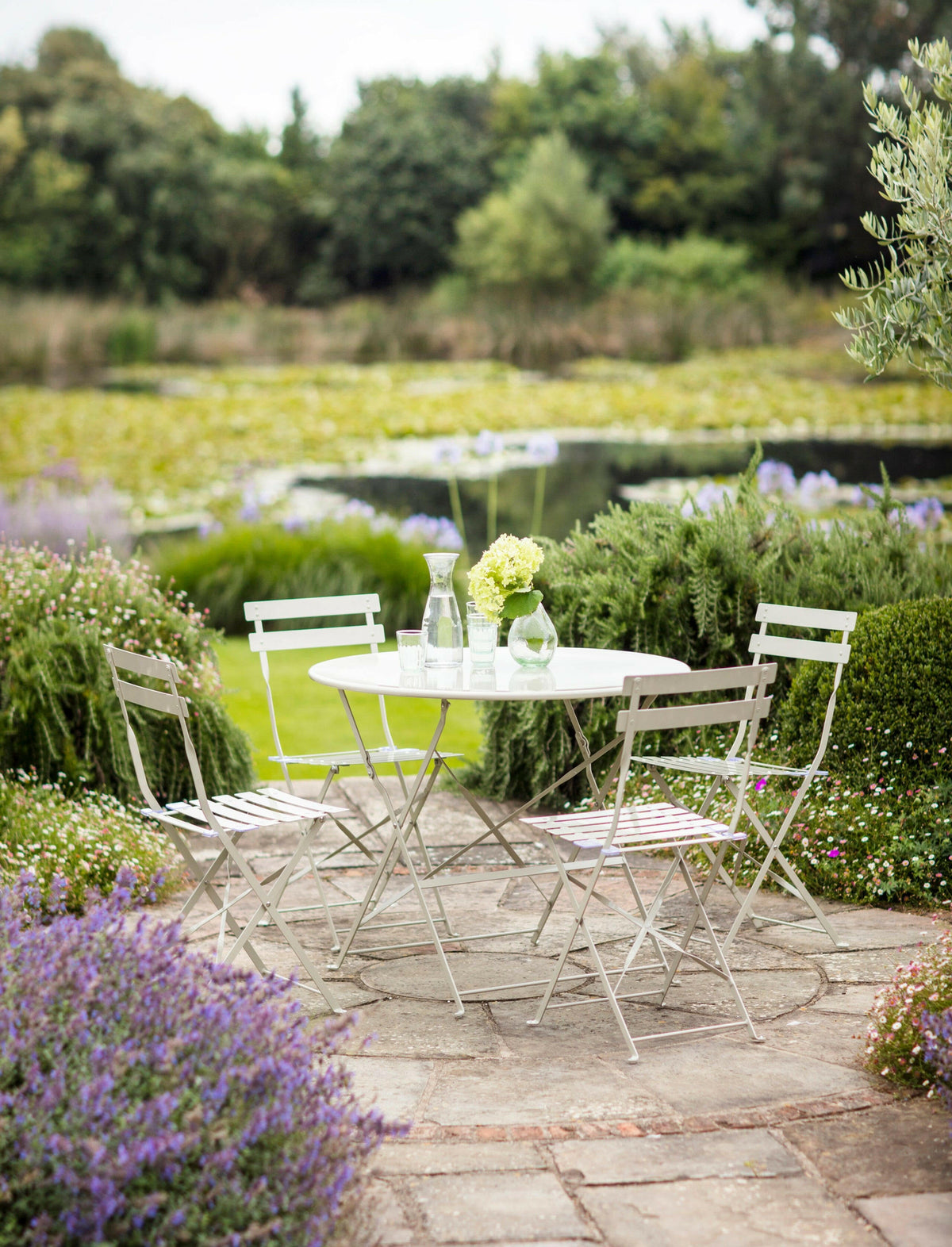 Rive Droite Bistro Set - Large - Clay.