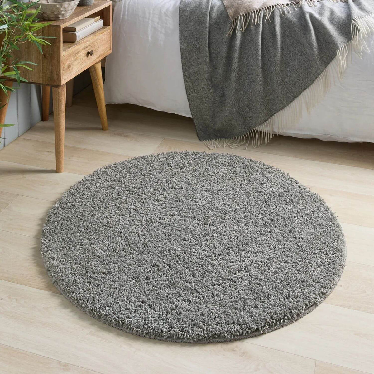 Washable Ghost Grey Shaggy Rug