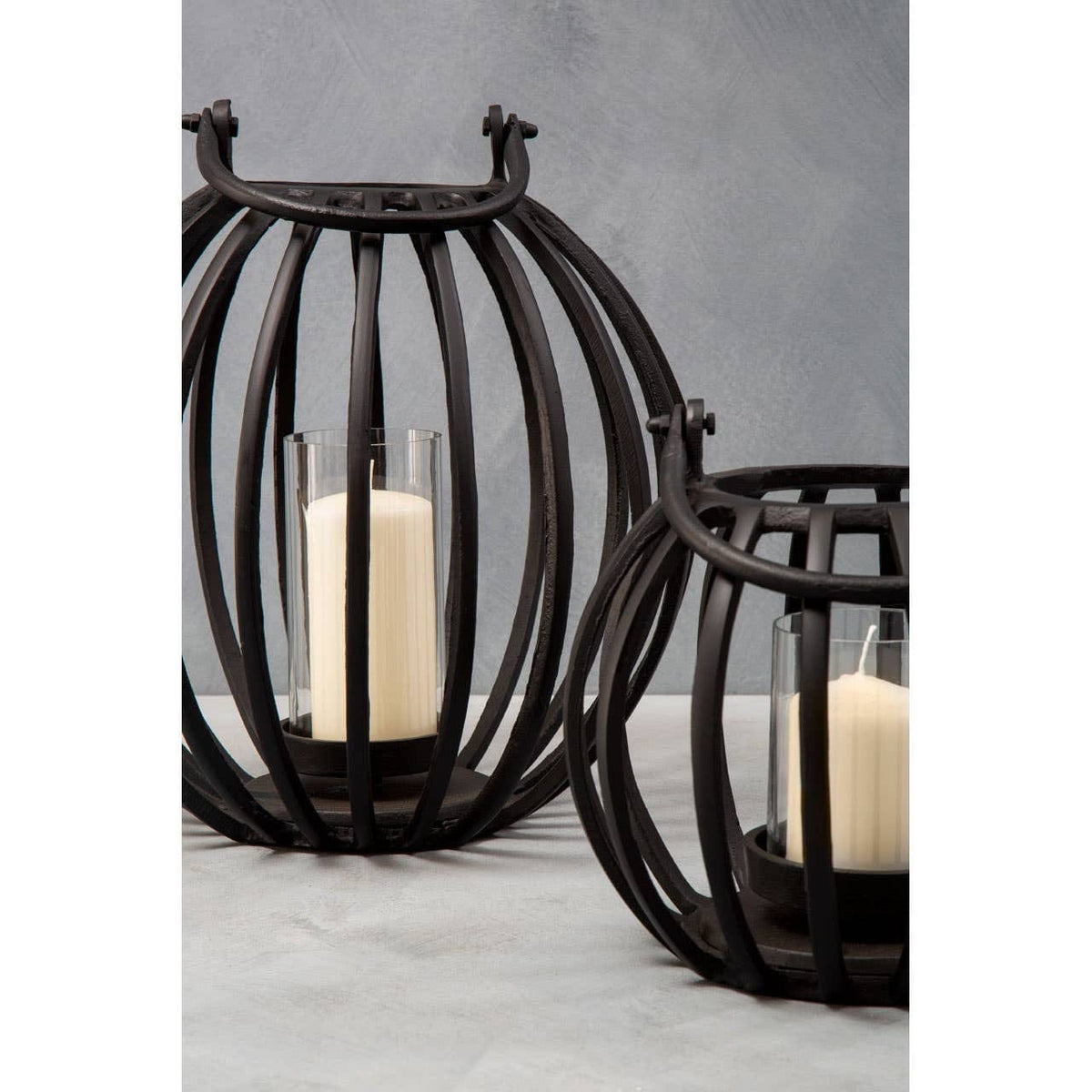Hamilton Interiors Accessories Aura Small Matte Black Finish Lantern House of Isabella UK