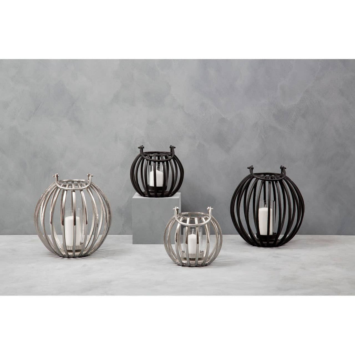Hamilton Interiors Accessories Aura Small Matte Black Finish Lantern House of Isabella UK