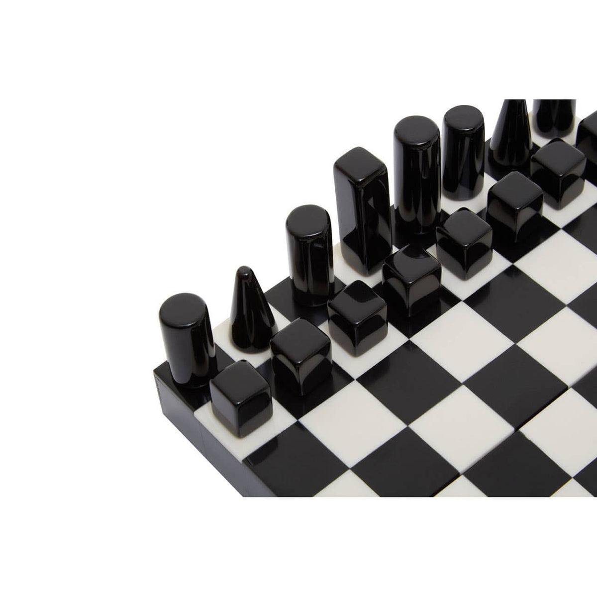 Hamilton Interiors Accessories Churchill Games Small Black and White Foldable Chess Set House of Isabella UK