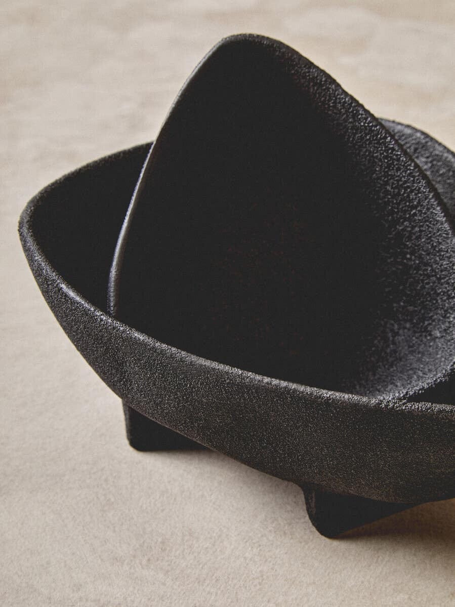 Hamilton Interiors Accessories Deriva Set of Two Textured Black Bowls House of Isabella UK