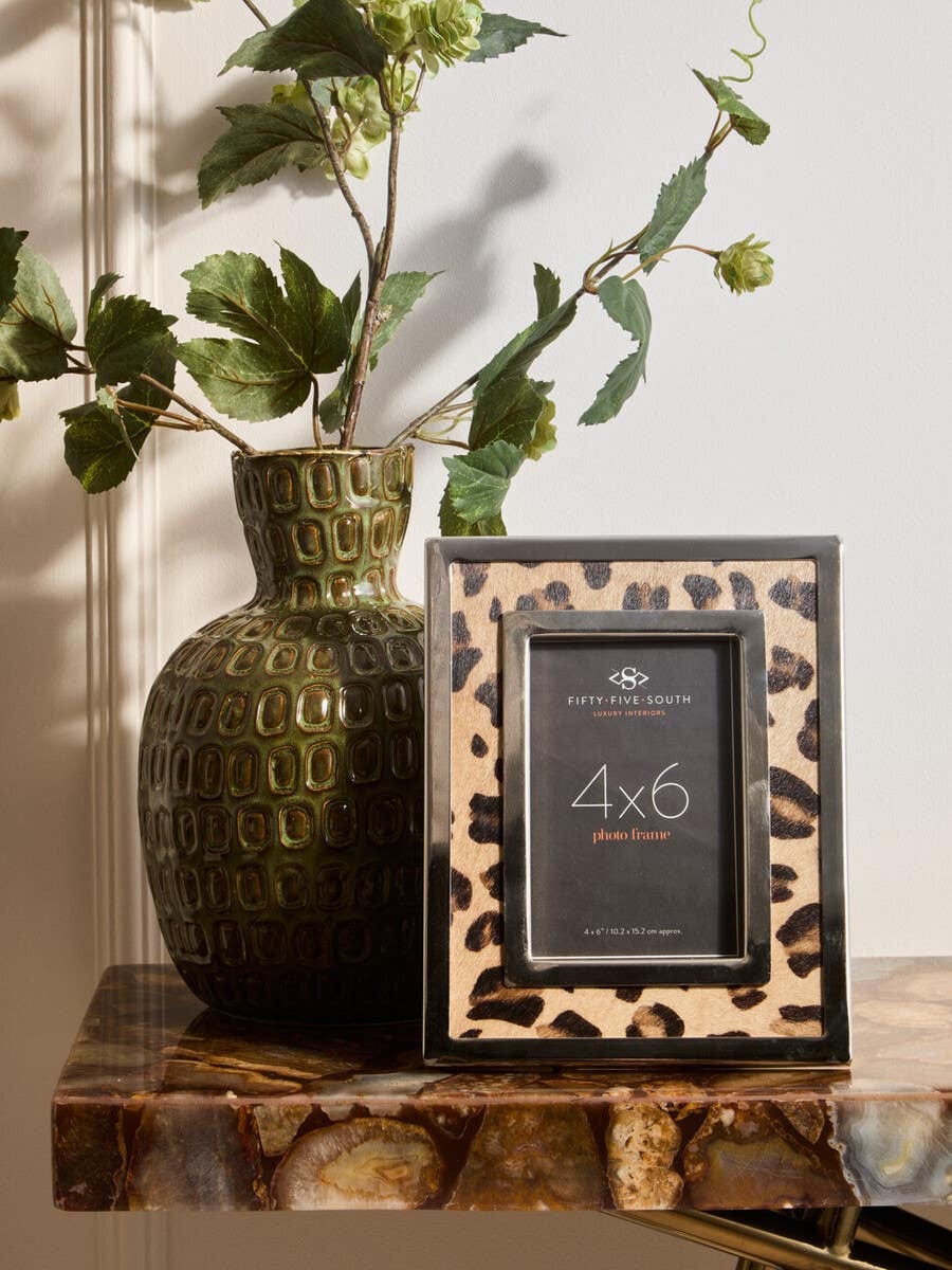 Hamilton Interiors Accessories Kensington Townhouse 4In x 6In Leopard Design Photo Frame House of Isabella UK