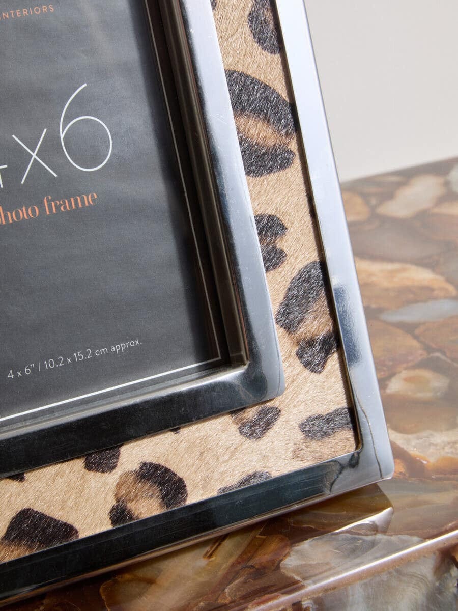 Hamilton Interiors Accessories Kensington Townhouse 4In x 6In Leopard Design Photo Frame House of Isabella UK