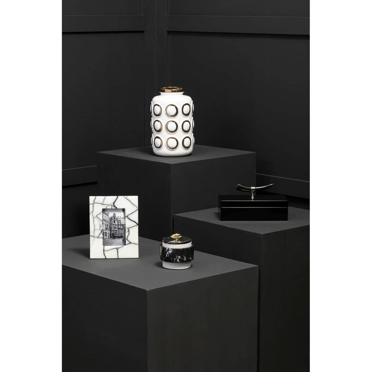 Hamilton Interiors Accessories Marmara White and Black Marble 4In X 6In Small Photo Frame House of Isabella UK