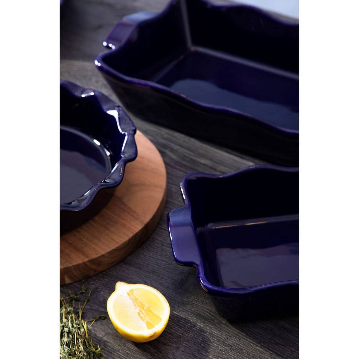Hamilton Interiors Accessories Modern Retro Round Dish With Curved Edges House of Isabella UK