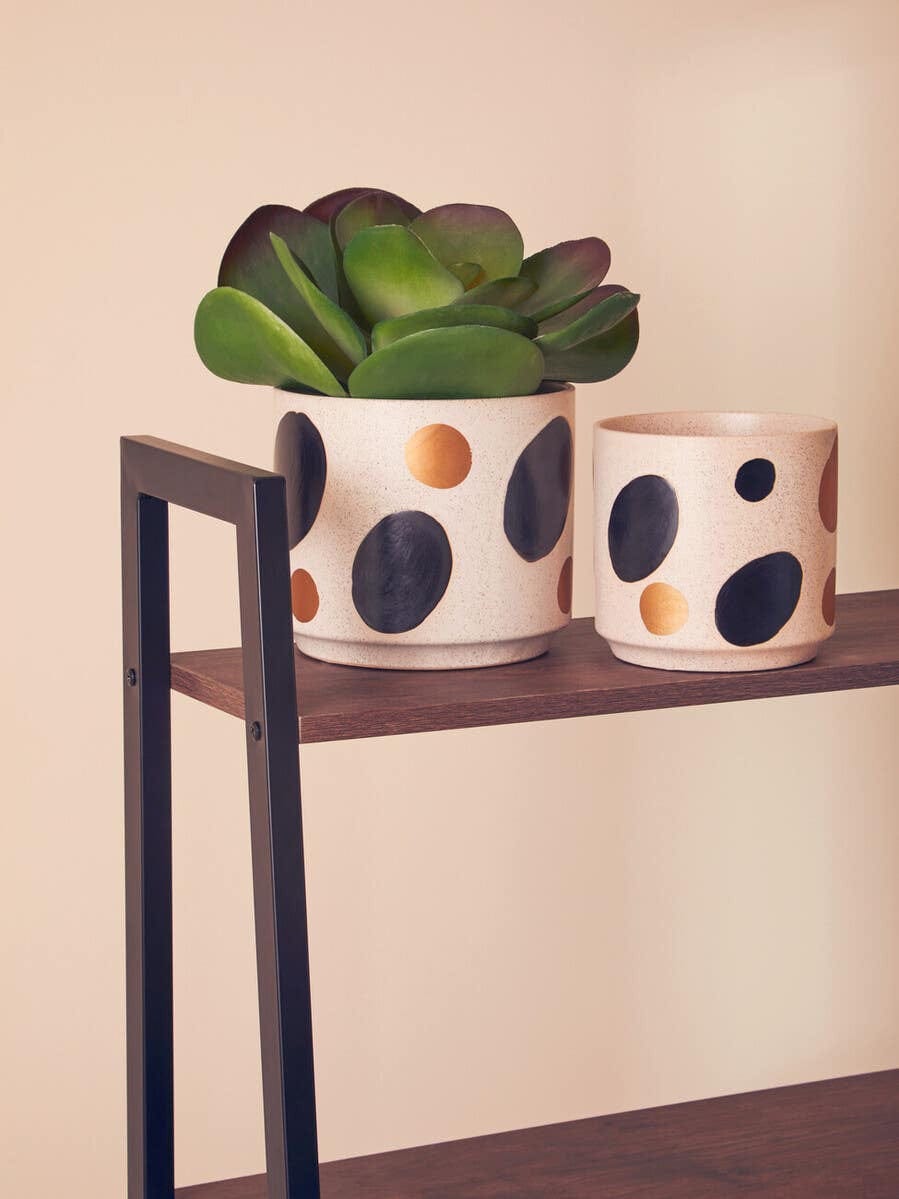 Hamilton Interiors Accessories Yuri White And Gold Spotted Planter House of Isabella UK