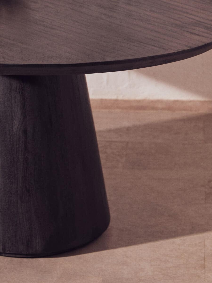 Hamilton Interiors Dining Perdoba Mango Wood Oval Dining Table in Black Finish House of Isabella UK