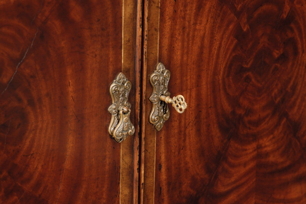 Jonathan Charles Storage Serpentine Cabinet Georgian House of Isabella UK