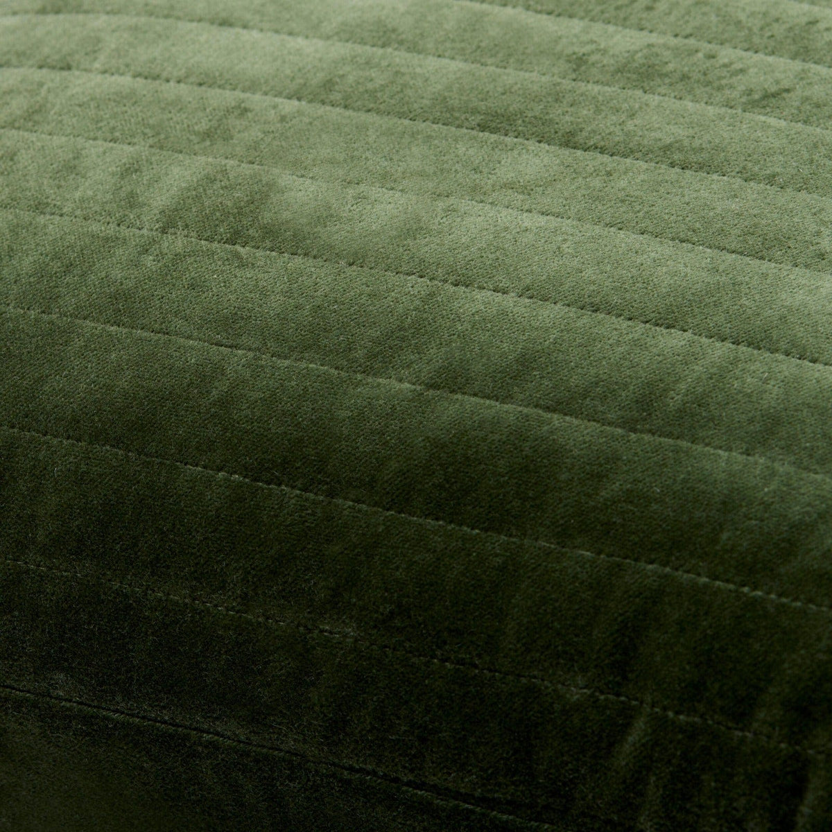 Keiichi Living Digby Velvet Cushion in Forest Green - 51 x 51 cm House of Isabella UK