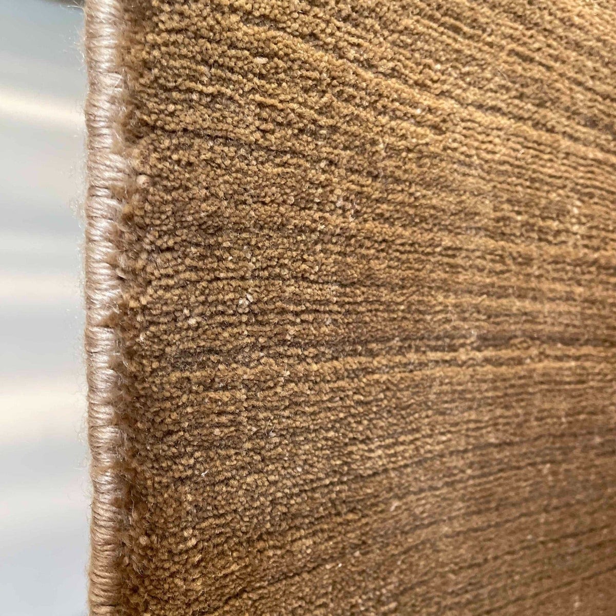 Keiichi Living Modest Hand Knotted Rug in Sienna 274 x 183 cm House of Isabella UK