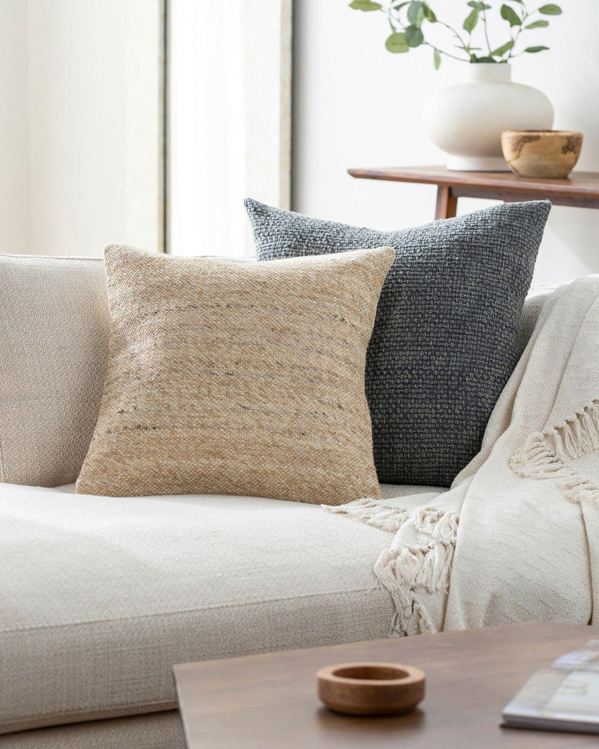 Keiichi Living Oswin Woven Cushion - 51 x 51 cm House of Isabella UK