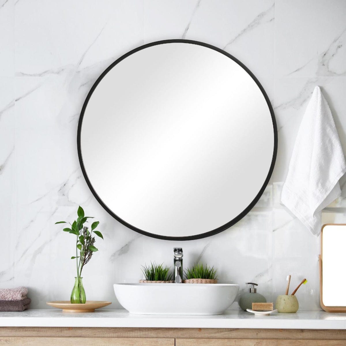 Keiichi Mirrors Eve Medium Round Mirror Black House of Isabella UK