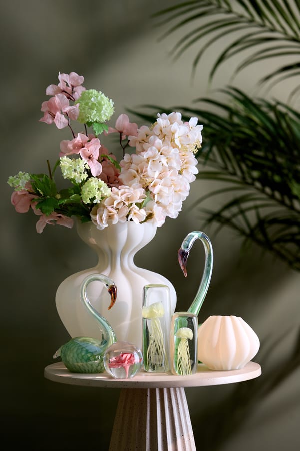 Light & Living Accessories Ornament 8x8 cm FLOWER glass light pink House of Isabella UK