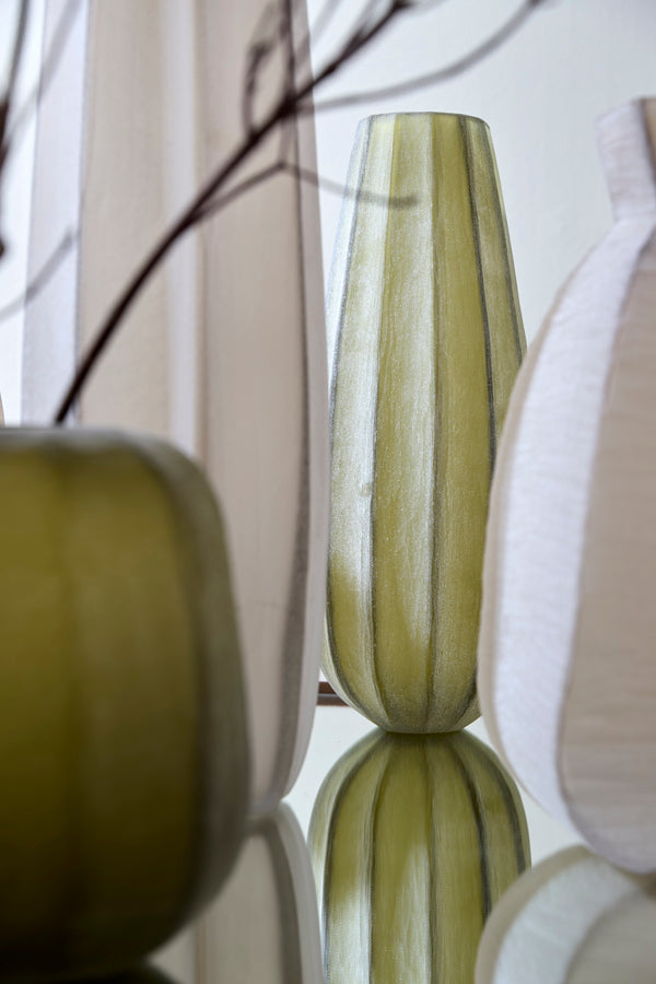 Light & Living Accessories Vase 17,5x44,5 cm BRADLEY glass olive green House of Isabella UK