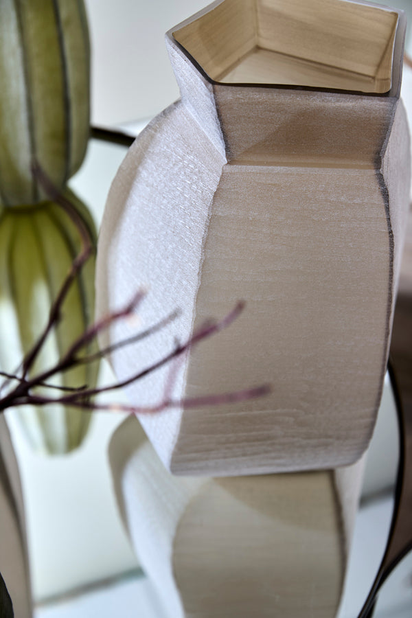 Light & Living Accessories Vase 28x25,5x40 cm VELIKO glass light brown House of Isabella UK