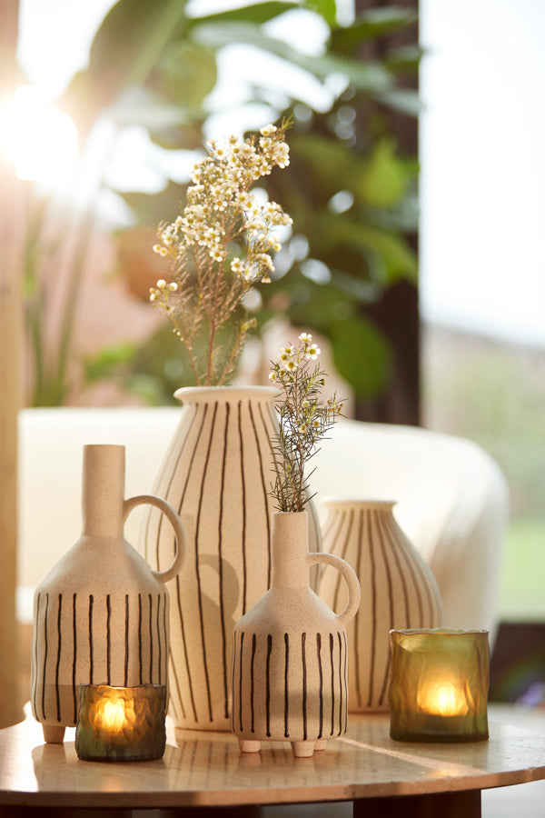Light & Living Accessories Vase deco 18,5x16,5x35,5 cm JONAI ceramics matt cream-black House of Isabella UK