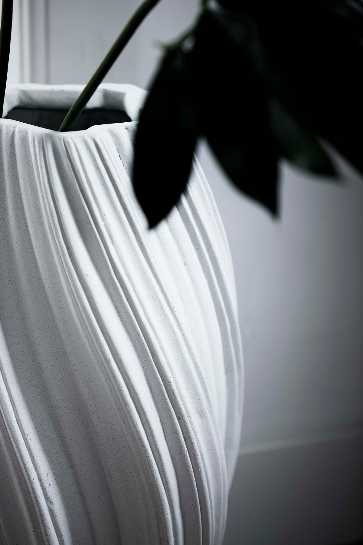 Light & Living Accessories Vase deco 30x52 cm YATUNG cream House of Isabella UK