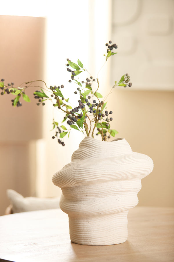 Light & Living Accessories Vase deco 33,5x32x34 cm LUZZ matt cream House of Isabella UK